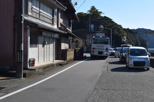 九鬼漁港のメインストリート