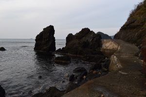 食見海岸地磯最初の磯の写真