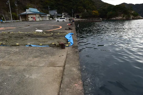 常神グラスボート乗り場付近