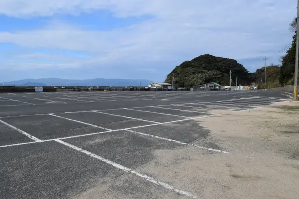 小橋漁港駐車j場