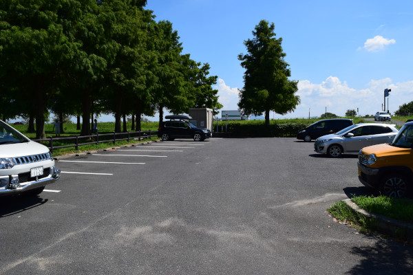 志那1南駐車場