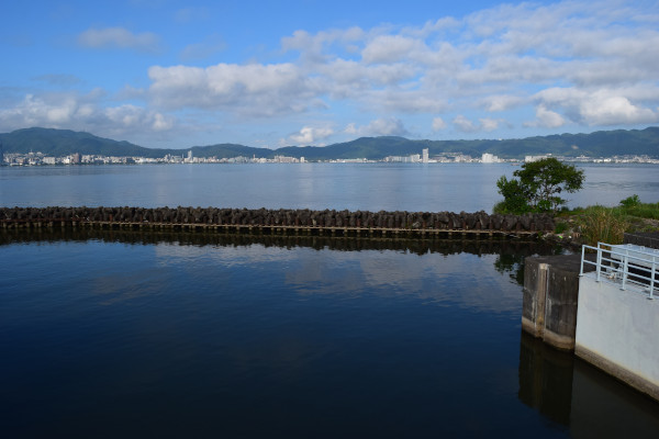 北山田漁港堰堤