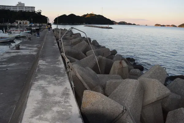 小浜漁港消波ブロック