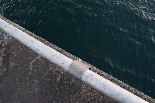 霞埠頭海釣り公園の岸壁
