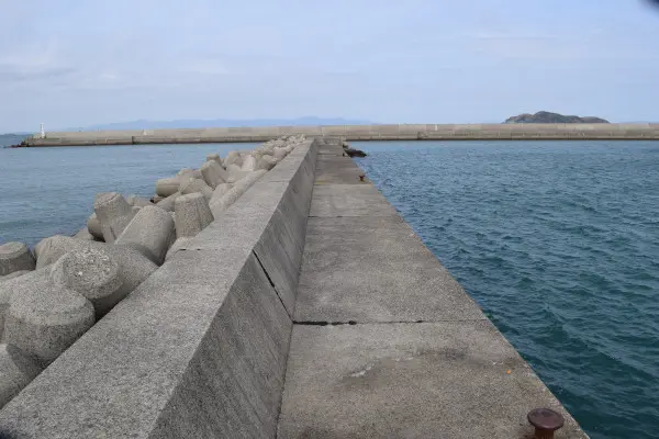 箕島漁港釣りポイント1