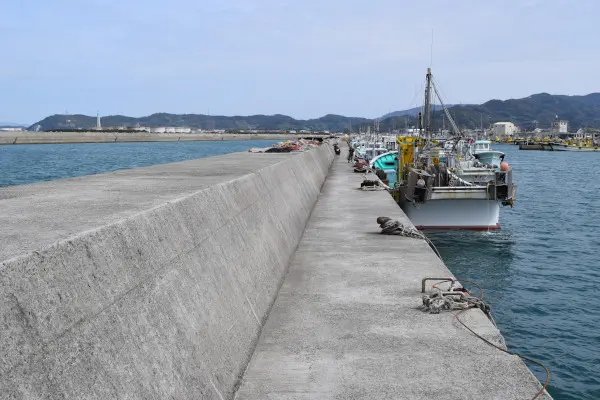 箕島漁港釣りポイント2