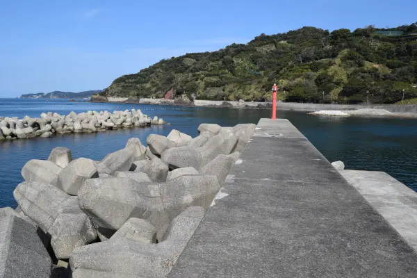 田村漁港堤防先端