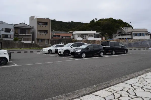 和歌浦漁港駐車場