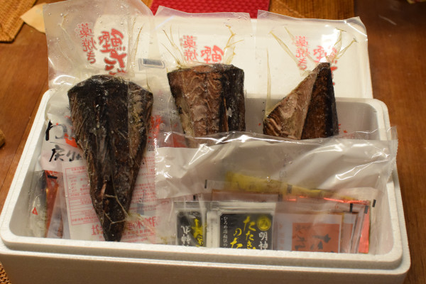 藁焼き鰹タタキの中身