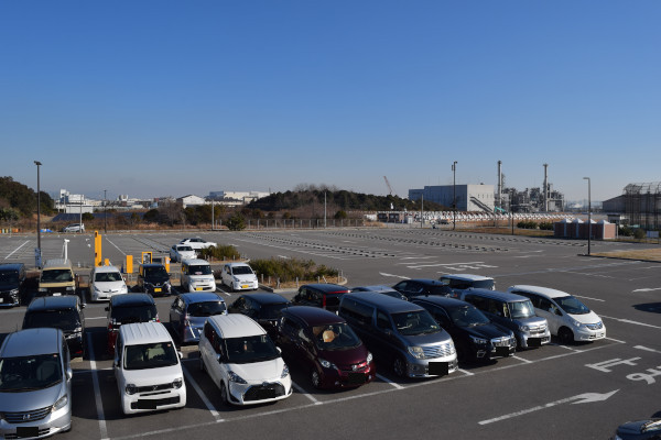 尼崎市立魚つり公園の駐車場