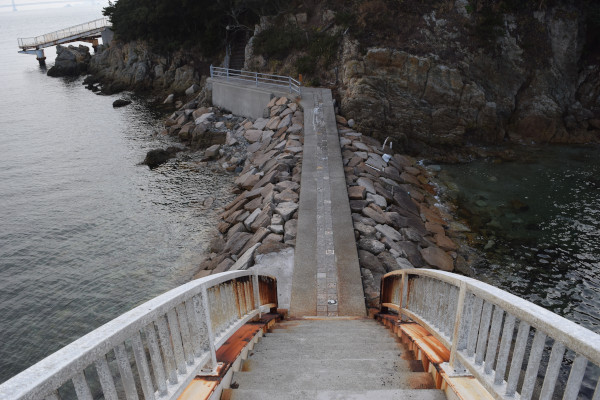 辨天島の通路