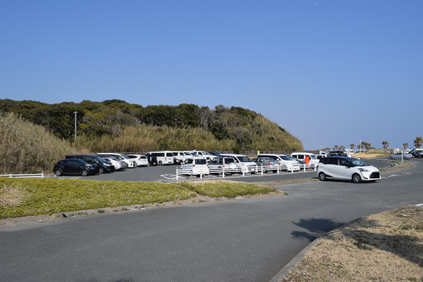 赤羽根港の駐車場