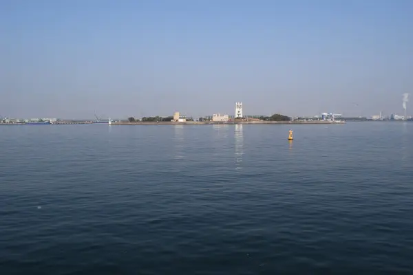 碧南緑地の沖方面