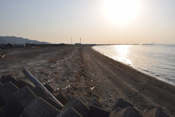 泉港の砂浜
