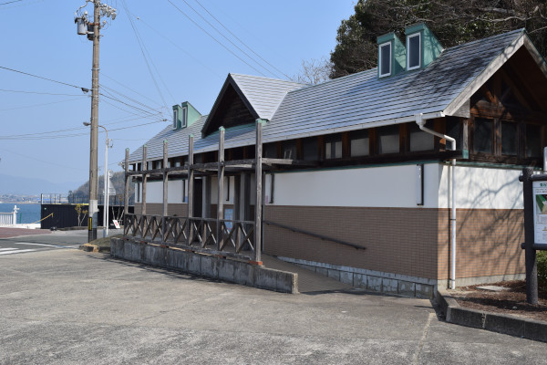 松島突堤のトイレ