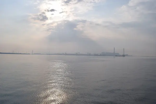武豊緑地公園から碧南を撮った写真