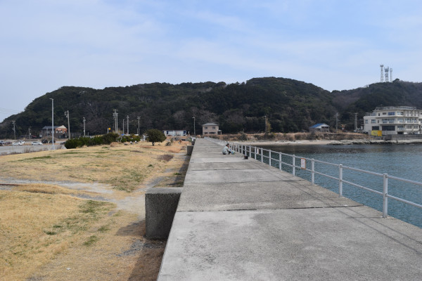 冨具崎漁港のテラス