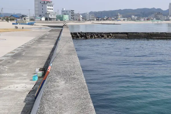 内海新港の釣りポイントの上