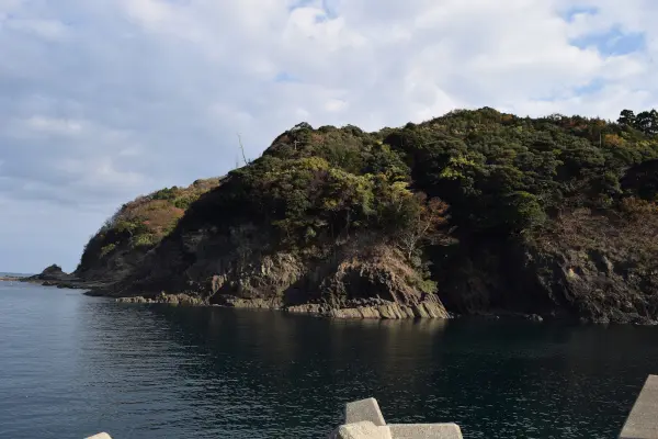 鎧漁港の風景