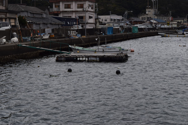 礫浦漁港の船着き場